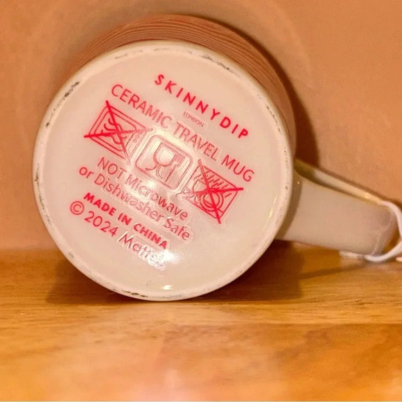 NWTS Pink & White Striped Ceramic Barbie Mug With Lid Made By Skinny Dip London - Picture 8 of 8